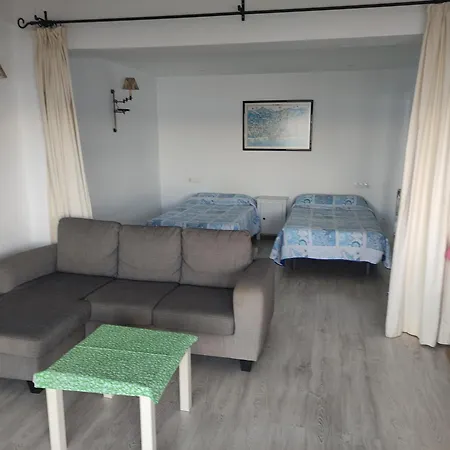 In First Line Apto 8-6 Apartment *